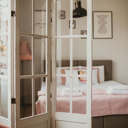 שייראדז Apartamenty W Kamienicy מראה חיצוני תמונה
